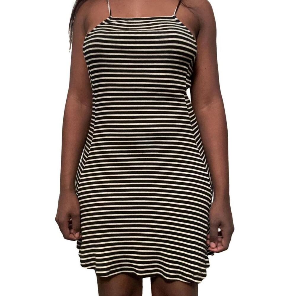 Brandy Melville Black & White Striped Spaghetti, OS Fits Small